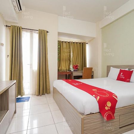 דפוק Redliving Apartemen Margonda Residence 4 - Si Boy מראה חיצוני תמונה