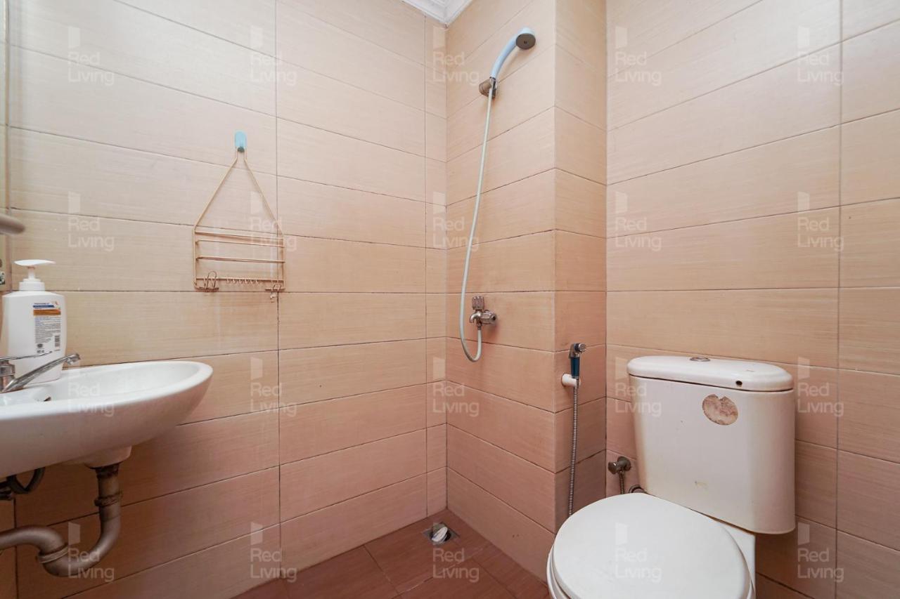 דפוק Redliving Apartemen Margonda Residence 4 - Si Boy מראה חיצוני תמונה